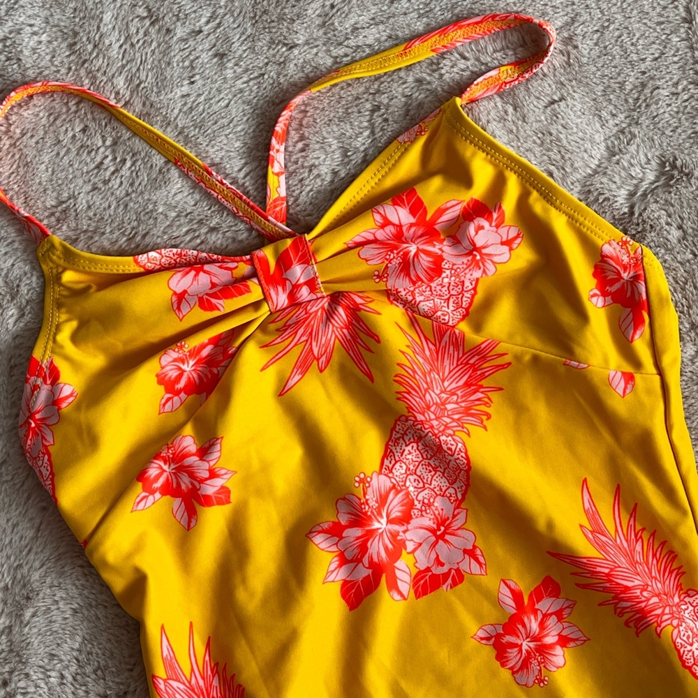 GAP kids girls swimsuit sz M